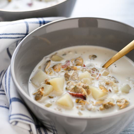 New England Clam Chowder - Recipe photo by 3ScoopsofSugar