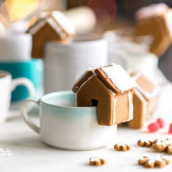 How to Make Mini Gingerbread Houses - Recipe photo by iamafoodblog