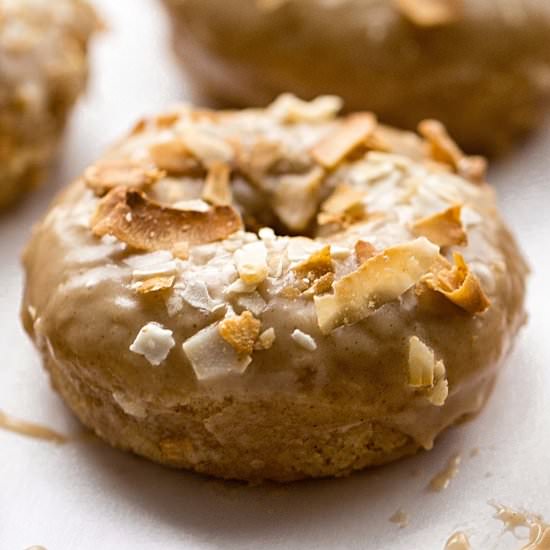 Spiced Maple Glazed Baked Donuts - Recipe photo by trufflesandtrends