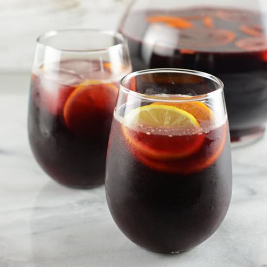 Simple Sangria - Recipe photo by TheCakeChica