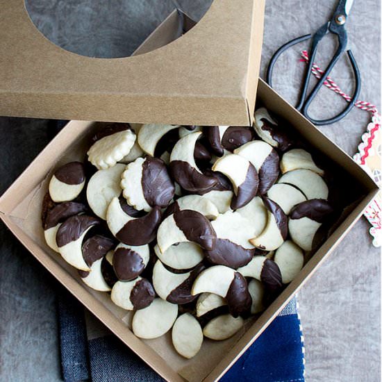 Crescent Cookies - Recipe photo by Pavani