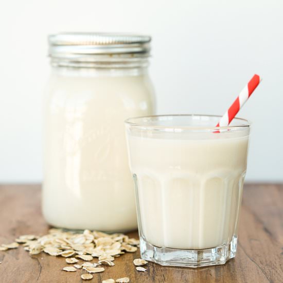 Easy Vanilla Oat Milk - Recipe photo by whoneedssalad