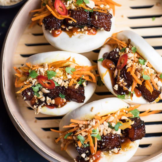 GUA BAO WITH GLAZED PORK BELLY - Recipe photo by Gastro Senses