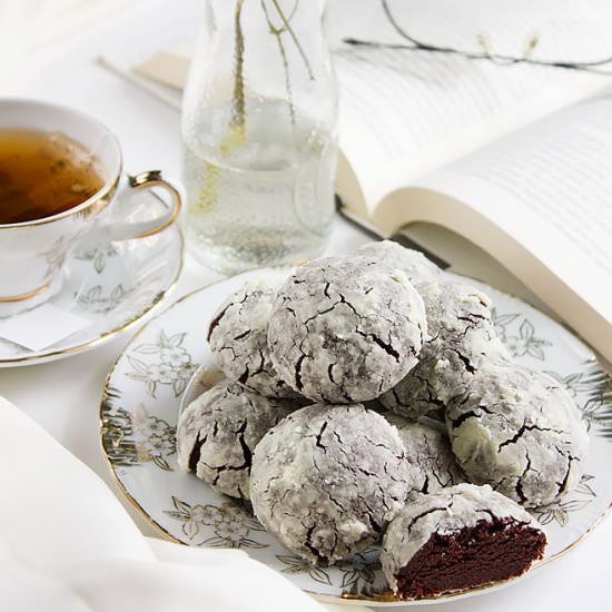 Chocolate Crinkles - Recipe photo by MunatyCooking