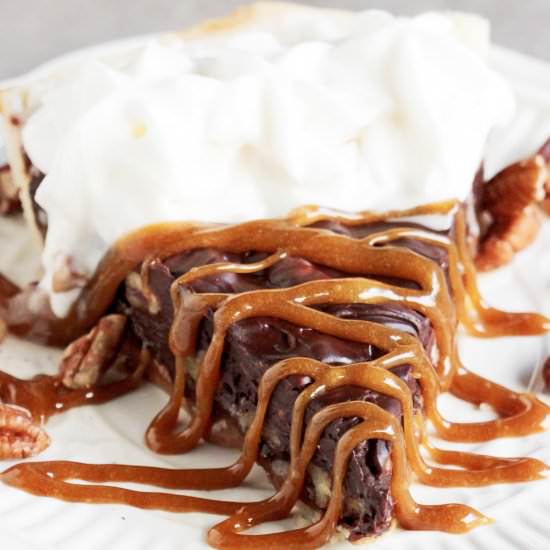 Vegan Turtle Pie - Recipe photo by dessertswithbenefits