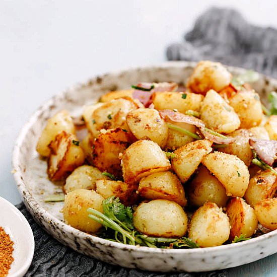 Spicy Crispy Potatoes - Recipe photo by elaineluo