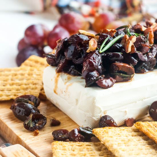 Cranberry Olive Tapenade - Recipe photo by Foodwhine