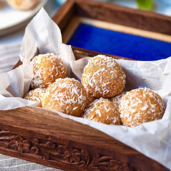 Apricot-Ginger Energy Bites - Recipe photo by my berkeley kitchen