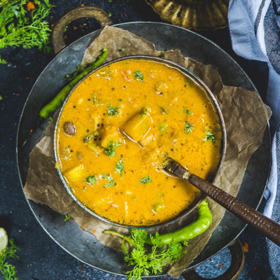 South Indian lentil and Vegetable Curry - Recipe photo by Whiskaffair