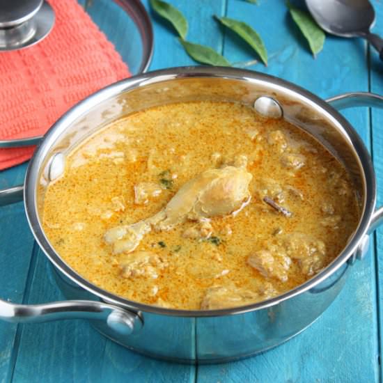 Chicken Curry/Kuzhambu - Recipe photo by sandhiya