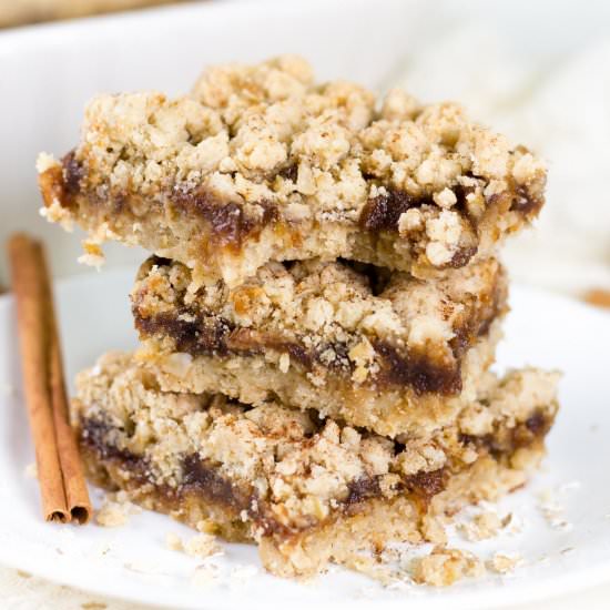 Chewy apple oatmeal bars - Recipe photo by veggiebalance
