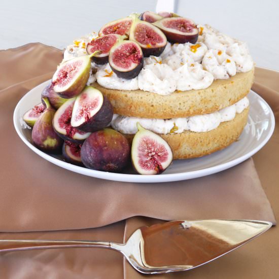 Nutmeg Wine Cake with Fig Frosting - Recipe photo by CookBetterThan
