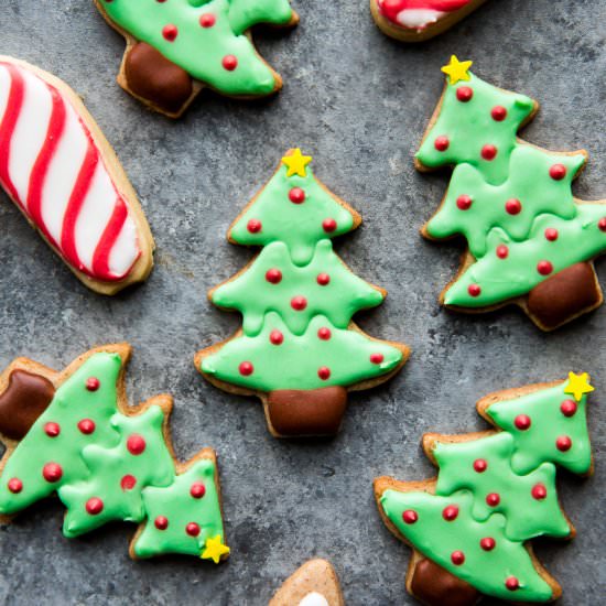 1 Cookie Dough, 5 Christmas Cookies - Recipe photo by sallysbakingaddiction