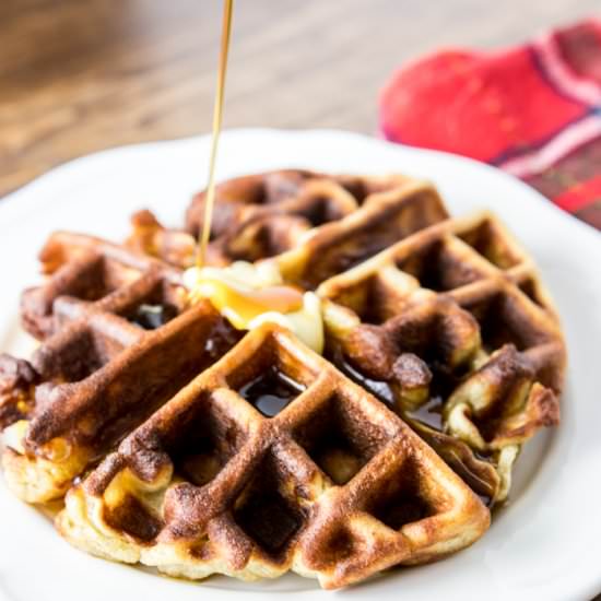 Paleo Gingerbread Waffles - Recipe photo by fithappyfree