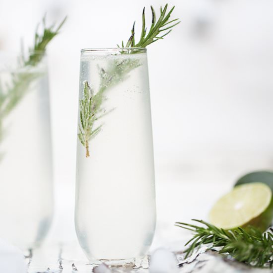 Grey Goose Le Fizz DIY Cocktail Kit - Recipe photo by ONEarmedMAMA
