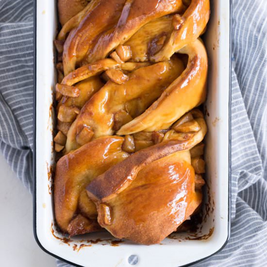 Salted Caramel and Apple Babka - Recipe photo by cloudykitchen