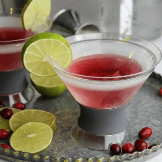 Classic Cosmopolitan - Recipe photo by simplymaderecipesbyamber