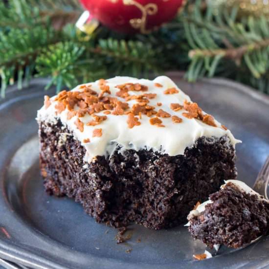 Gingerbread Cake - Recipe photo by peasandpeonies