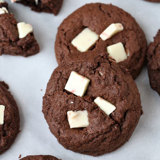 Peppermint Chip Chocolate Cookies - Recipe photo by tms1