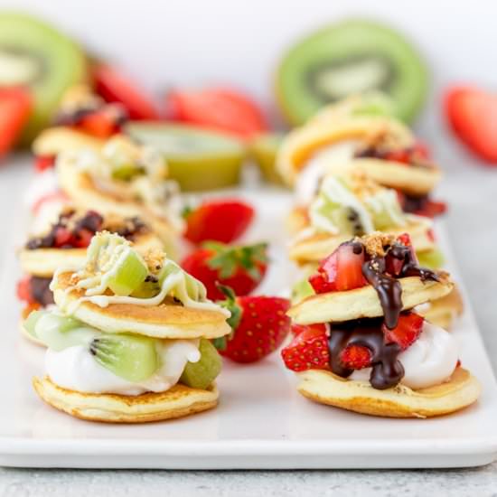 Fruity S'mores Blinis - Recipe photo by KitchenSanctuary