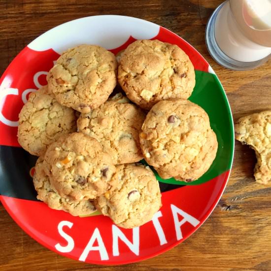 Junk Food Cookies - Recipe photo by Theyummymuffin