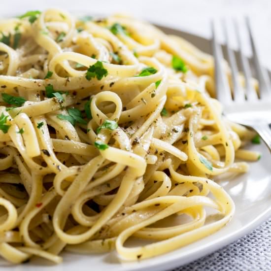 No Cream Italian Herb Pasta - Recipe photo by sprinkles and sprouts