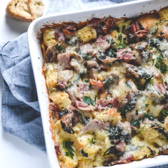 Ham, Mushroom and Spinach Strata - Recipe photo by mymoderncookery