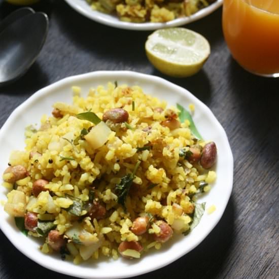 Aloo Poha | Batata Poha - Recipe photo by flavouredgoodness