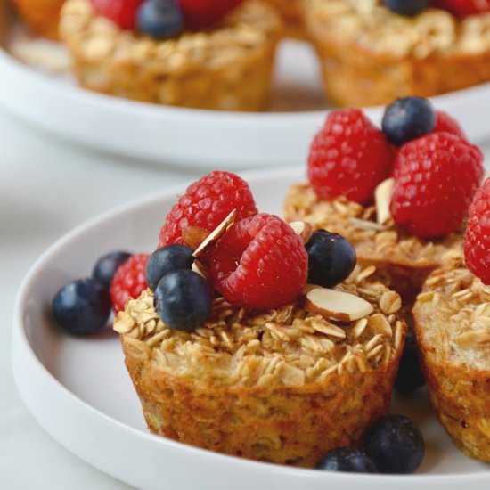 Baked Oatmeal Cups - Recipe photo by justataste