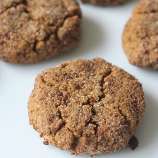 Healthy Ginger Molasses Cookies - Recipe photo by thegranoladiaries