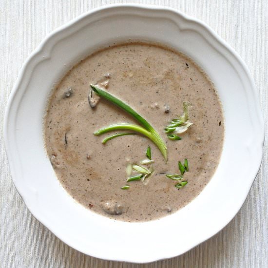 Creamy Mushroom Soup - Recipe photo by Spice Paw