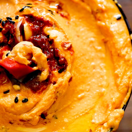 RED PEPPER HUMMUS - Recipe photo by Chefjar
