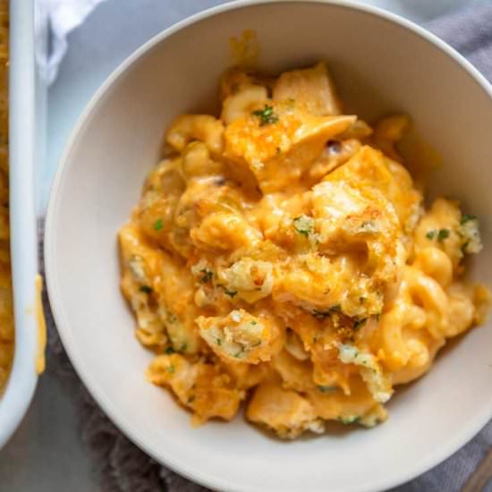 Buffalo Chicken Mac and Cheese Bake - Recipe photo by keviniscooking