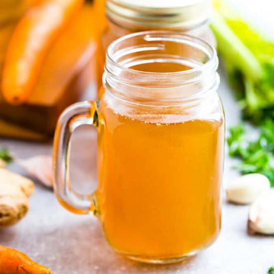 Instant Pot Bone Broth - Recipe photo by LifemadeSweeter
