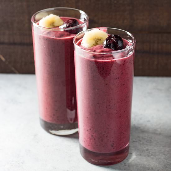 Banana Cherry Smoothie - Recipe photo by TheSaltyMarshmallow