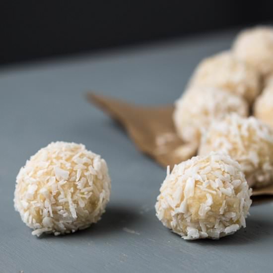 Raw Lemon Pound Cake Bites - Recipe photo by infinebalance