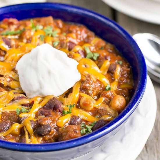 Big Batch Three Bean Chili with Beef - Recipe photo by fooddoodles