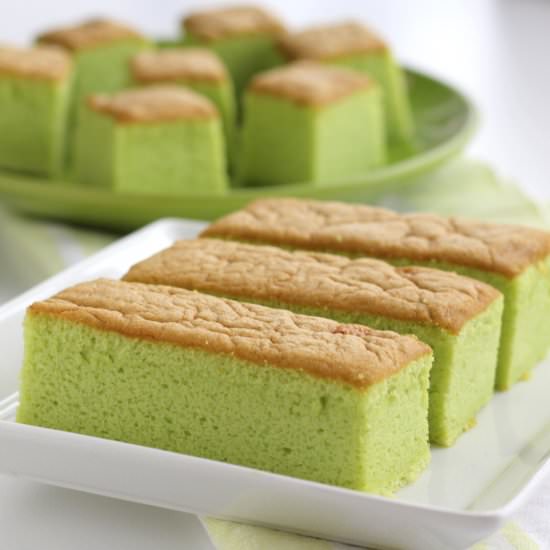 Pandan Cotton Cake - Recipe photo by Phong Hong