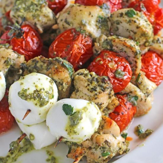 Pesto Chicken Kabobs - Recipe photo by peasandpeonies