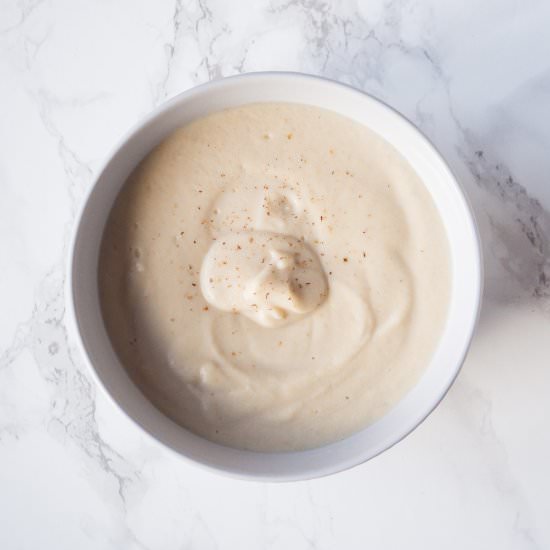 Cauliflower, Almond and Nutmeg Soup - Recipe photo by FriFran