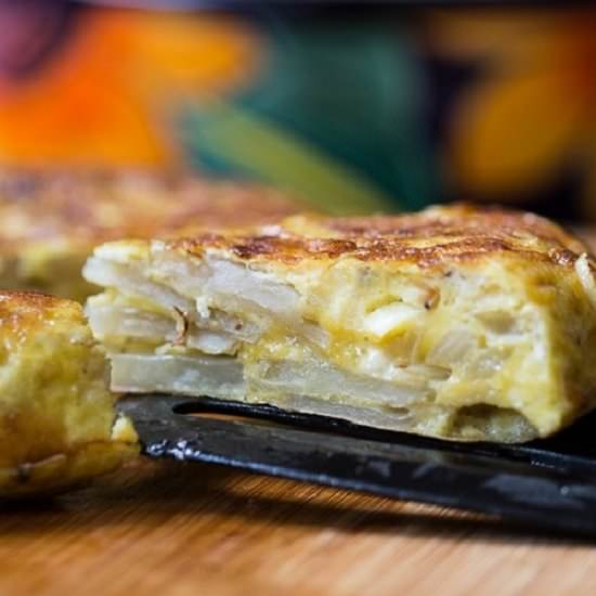 Spanish Tortilla Omelette - Recipe photo by Gday Souffle