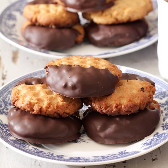 Classic Peanut Butter Cookies - Recipe photo by culinaryflavors