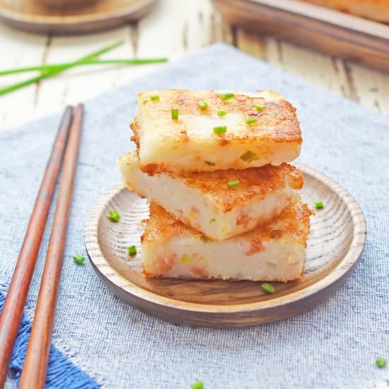 Chinese Savoury Turnip Cake - Recipe photo by scruffandsteph
