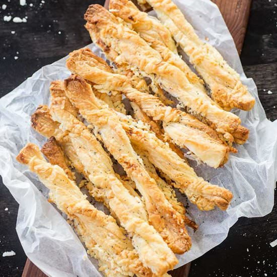 Puff Pastry Breadsticks - Recipe photo by Kiwi and Carrot