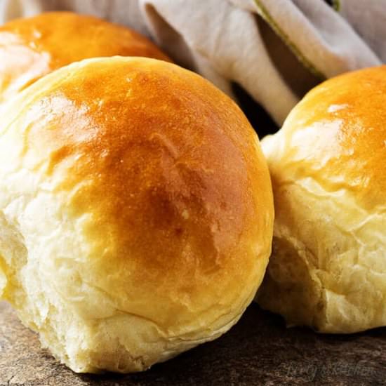 Brioche Rolls - Recipe photo by berlyskitchen