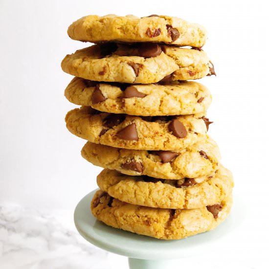 Classic Chocolate Chip Cookies - Recipe photo by thedanareneeway