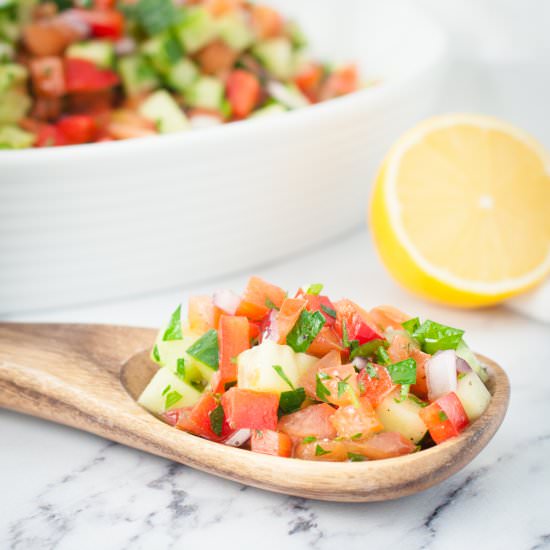 Israeli salad Easy & fresh - Recipe photo by photosandfood