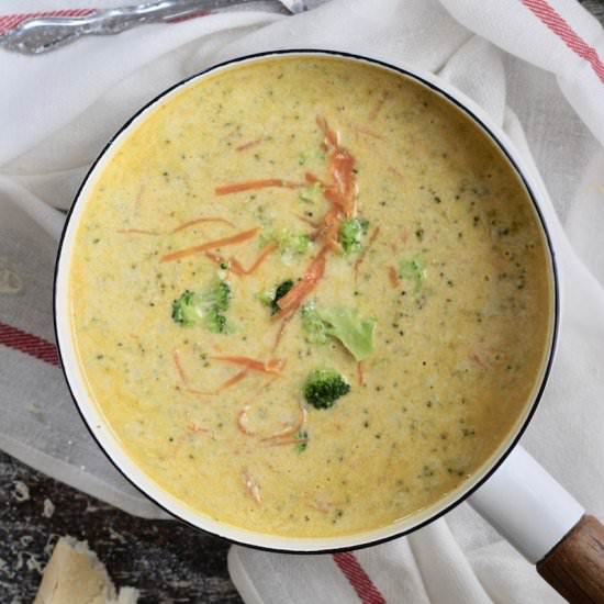 Panera's Broccoli Cheddar Soup - Recipe photo by Lemon Thymes