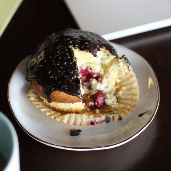 Chocolate Glazed Blackberry Muffins - Recipe photo by DoughEyedBlog