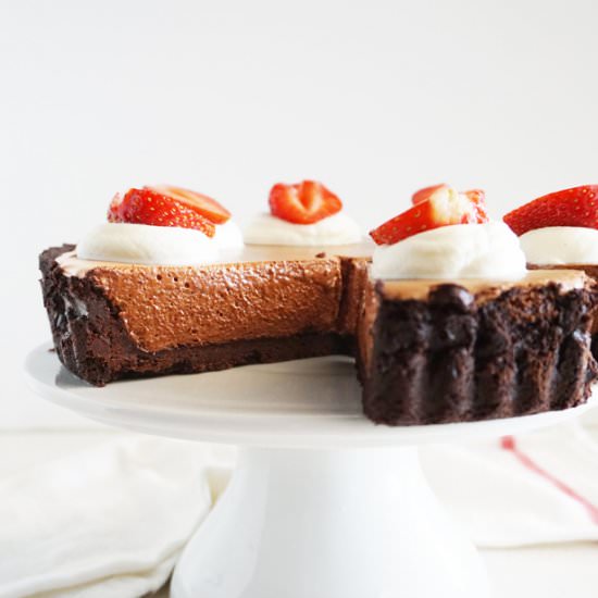 Cloud-like Chocolate Fluff Tart - Recipe photo by cakeletsanddoilies